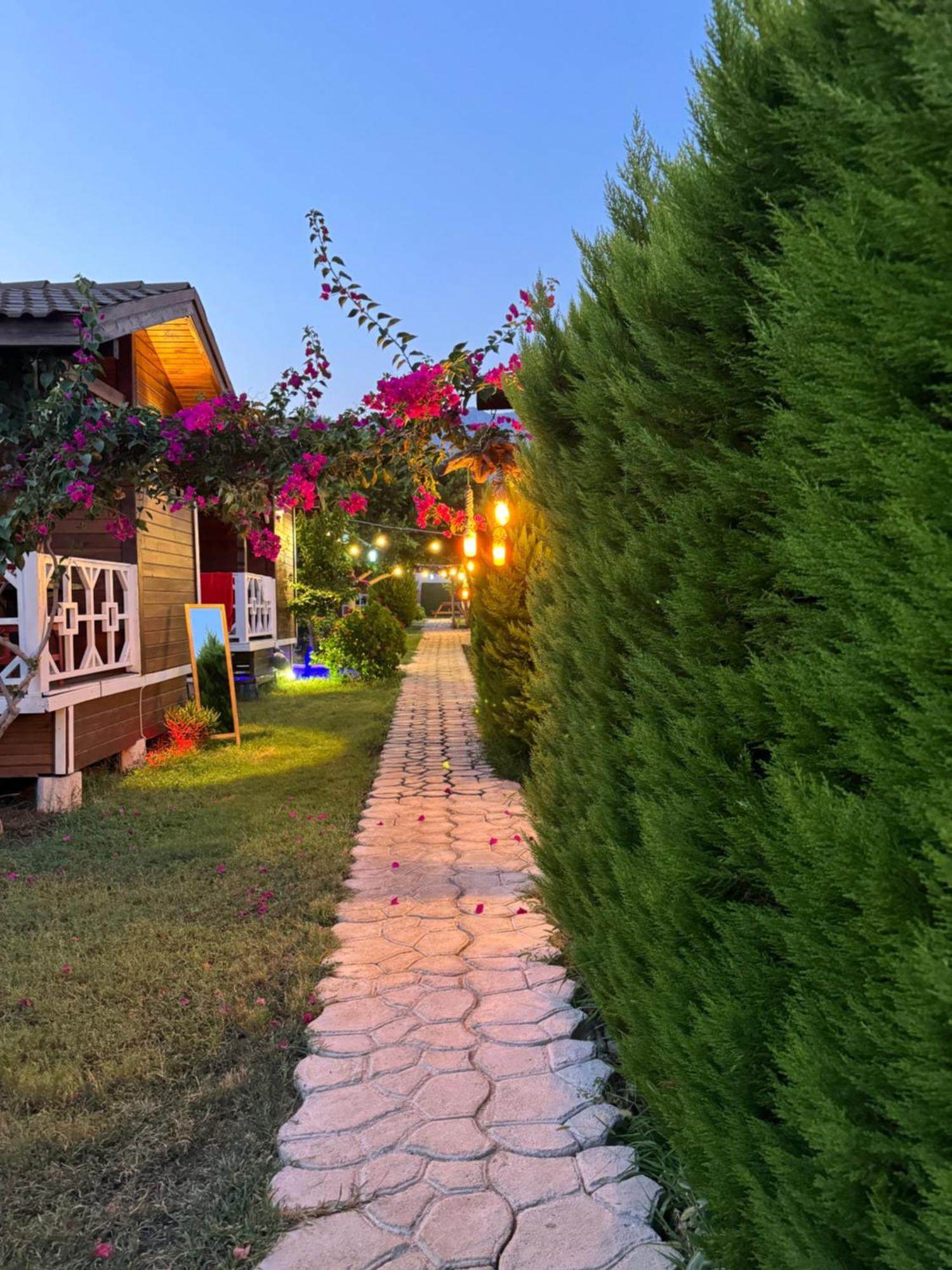 Karaoez Ada Bungalows & Villa Zewnętrze zdjęcie